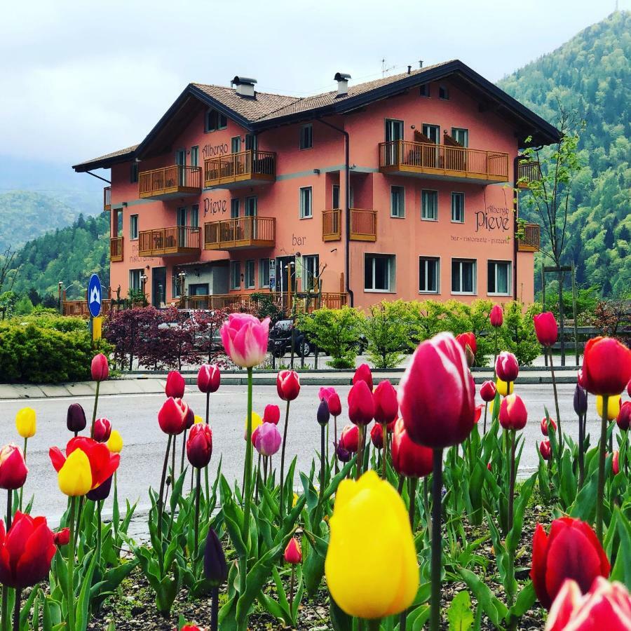 Alpieve Albergo Pieve Pieve Di Ledro Exterior foto