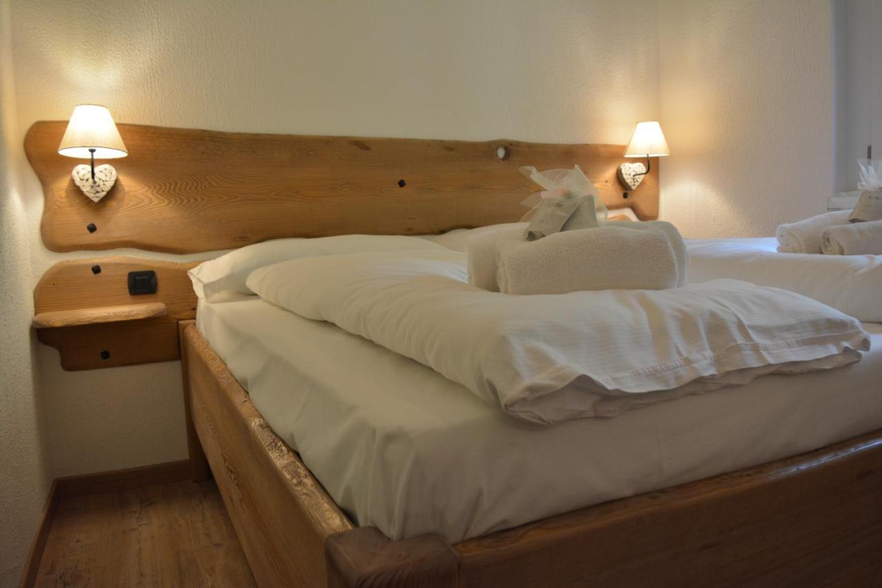 Alpieve Albergo Pieve Pieve Di Ledro Exterior foto